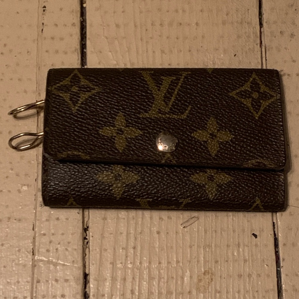 Vintage Louis Vuitton Key Holder